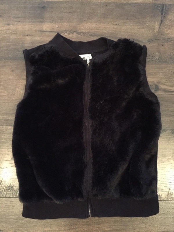 Epic Threads girls vest size L
