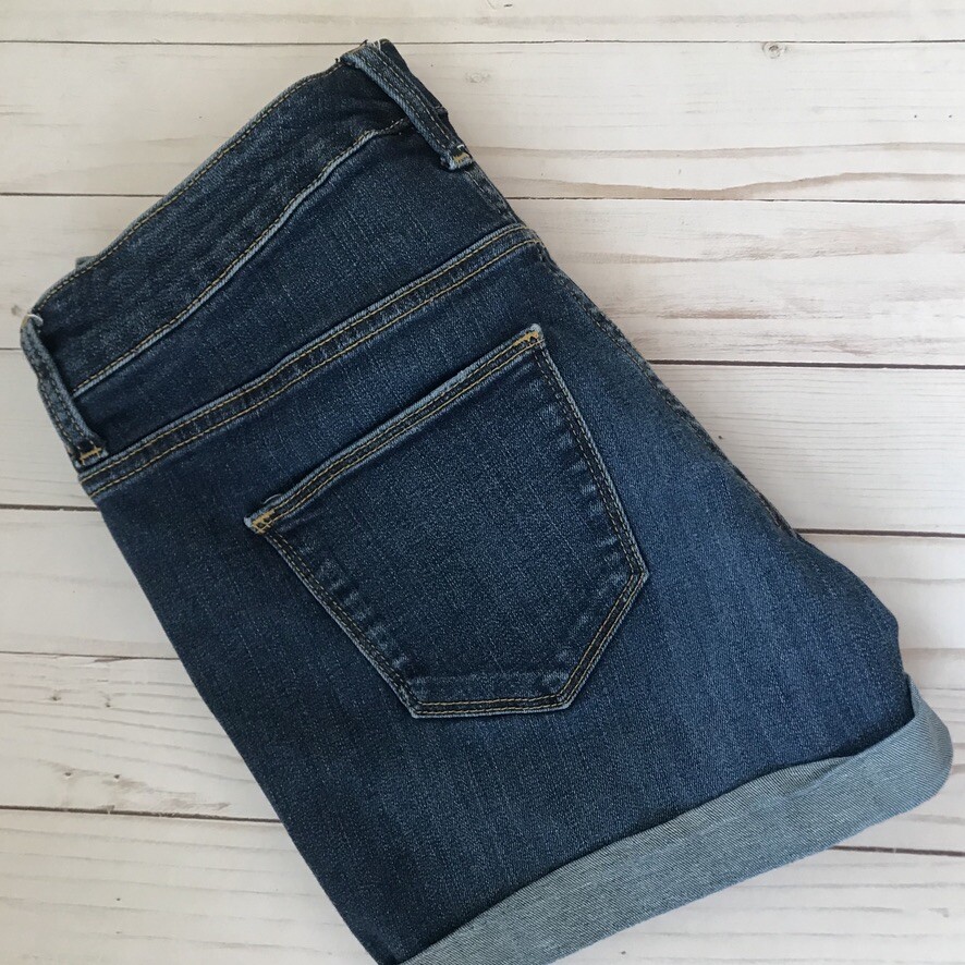 Universal Thread Junior's Cuffed Denim Shorts Siz… - image 5