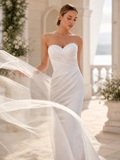 Maggie Sottero Rebecca Ingram Clover Wedding Dress Sz 20 Diamond White + Veil