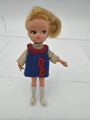 Vintage Hasbro Dolly Darlings Go-Team-Go Cheerleader Doll