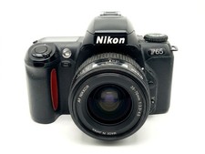 Nikon F65 + Nikon 35-70mm f/3.3-4.5 kit set analogico reflex 35mm fotocamera obiettivo corpo