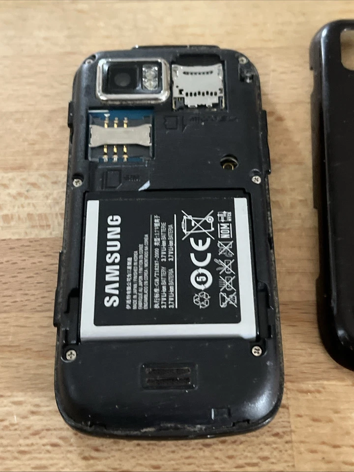 SAMSUNG GT-S8000 BLACK TOP+OVP+EXTRAS+RECHNUNG+DHL VERSAND, Foto 4 von 5