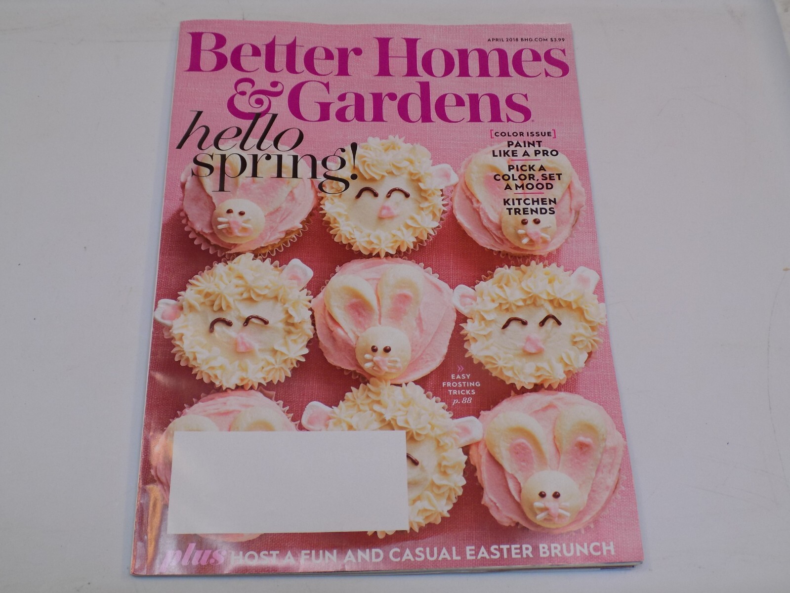 Better Homes Gardens April 2018 Spring Cupcake Frosting Tips  