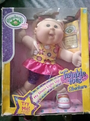 Cabbage Patch Kids Twinkle Toes by Sketchers 2014 Layla Jade October 20th(Flaws)