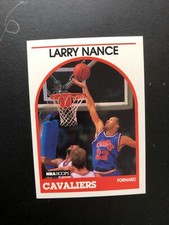 1989 LARRY NANCE NBA Hoops # 25 Basketball Card. Made in USA