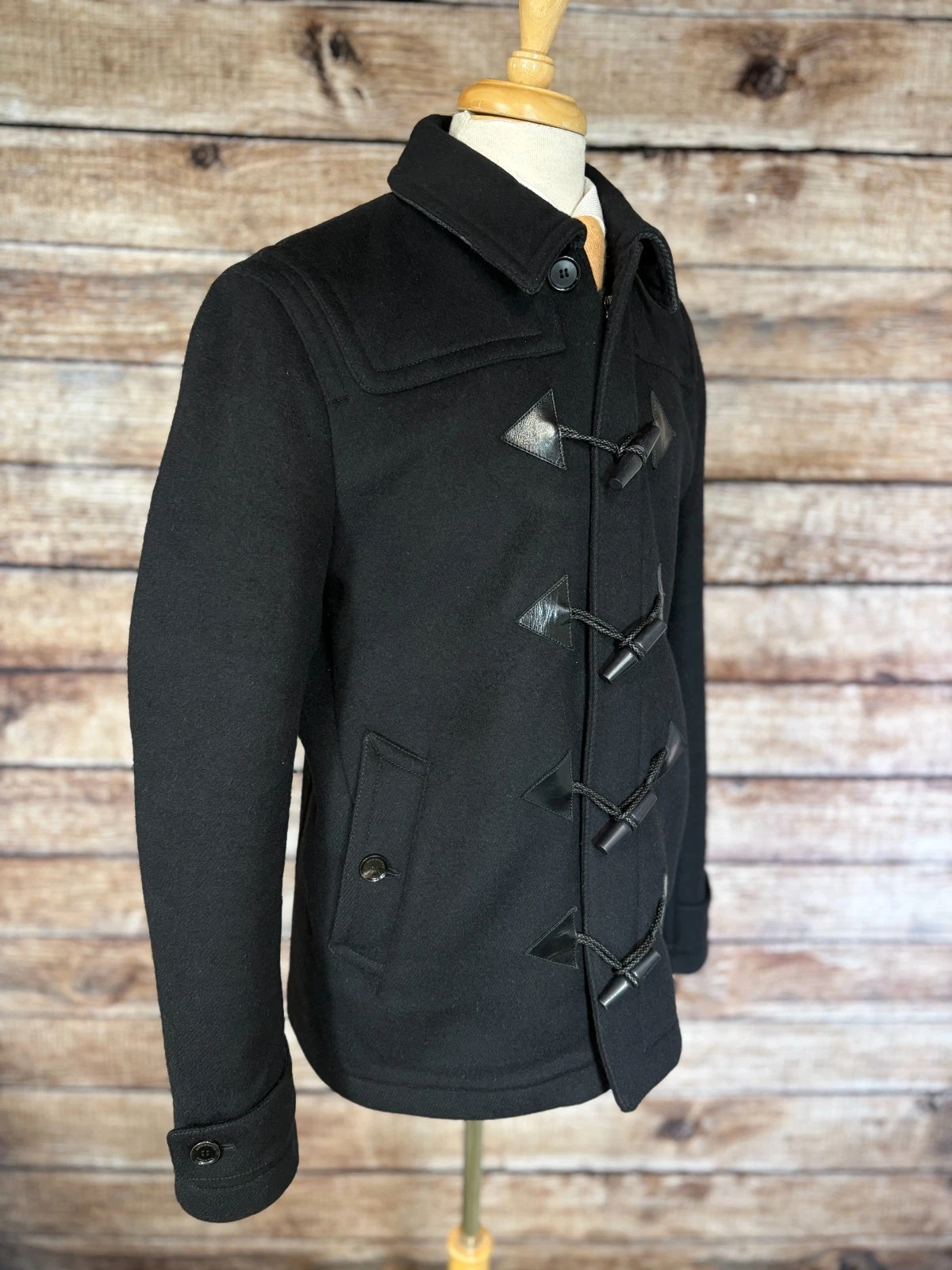 Burberry Wool Cashmere Duffle Coat Size 44 (54 EU) - product detail image 6