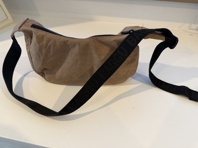 BAGGU Nylon Crescent Small Bag Brown Crossbody Shoulder Bag Discontinued Color