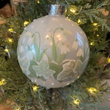 Glass Snowdrop Bauble Christmas Tree Decoration Traditional Gisela Graham Flower
