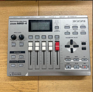 ZOOM　MRS-4　デジタルマルチレコーダー MRS-4 MultiTrak Recording Studio | Zoom