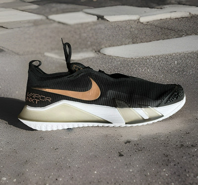 Nike React Vapor Court NXT HC Tennis White Black Bronze CV0742-002 Women Size 9
