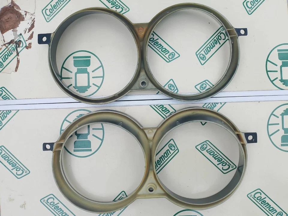 Faro Toyota Hilux RN 10 Bazel Nos JP Foto 2 de 4