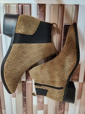 Crown Vintage Afessa Women Size 10 Micro Dot Brown Leather Side Zip Ankle Boot 