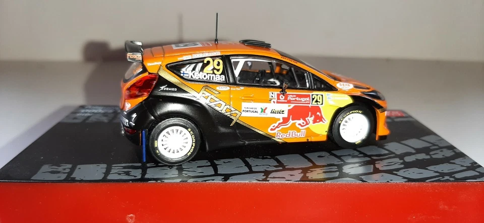 Ford Fiesta S2000 Champion Rally Cars 2010 Scala 1/43 - Immagine 3 di 3