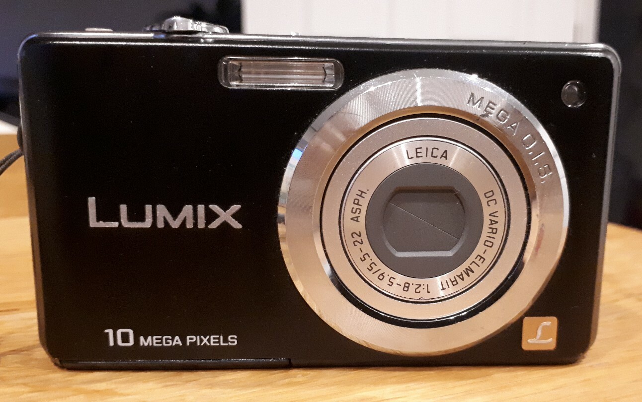 Panasonic Lumix Dmc Fs62 10 1mp Digital Camera Black For Sale Online Ebay