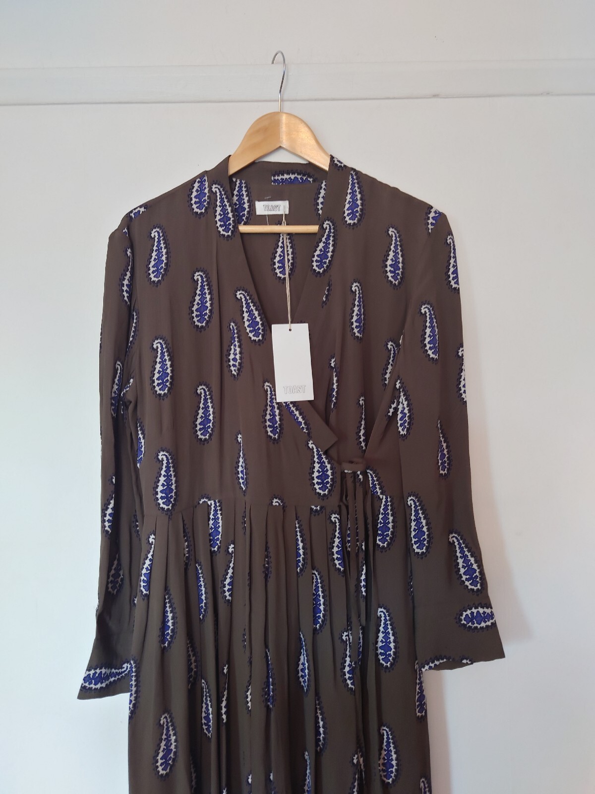 Toast Ladies Paisley Print Dress. Size 14. Brand New With Tags