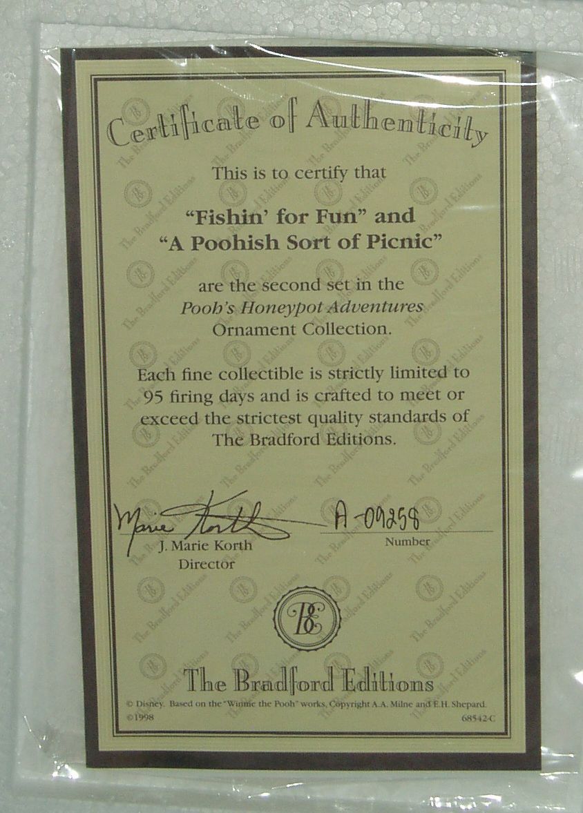 Rare Bradford Editions Disney Winnie the Pooh Honey Pot Ornaments Set 2