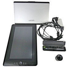 Wacom Cintiq 13HD DTK 1301 Creative Pen Display Tablet With Pen And Accessories