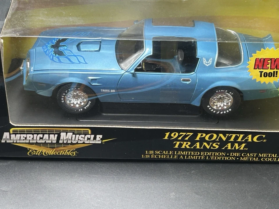 Pontiac Trans Am American Muscle Ertl 1977 azul escala 1/18 diecast NUEVO SELLADO Foto 2 de 3