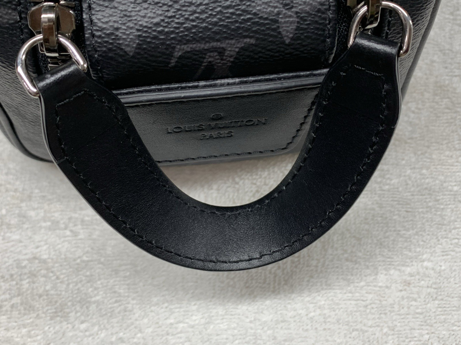 Louis Vuitton Dopp Kit Monogram Eclipse Toilet Po… - image 15