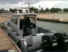 Rocksalt, 32 Walk around Pilot House Offshore Deep V Twin Engine