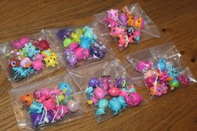 CUTE Hatchimals COLLEGGTIBLES Random LOT Bag (9) Assorted Seasons NO DUPLICATES