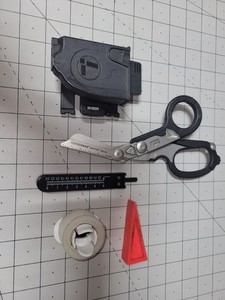Leatherman Raptor Rescue Heavy-Duty Emergency/Trauma Shears w/ Holsters, +More