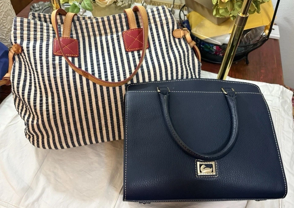Lote Paquete Dooney Bourke Azul Dillen Cartera Seersucker Rayas Bolso Cartera Foto 3 de 4