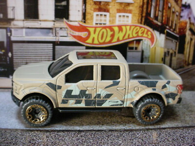 2022 SPEED BLUR Design '15 FORD F-150   beige truck;blor   LOOSE Hot Wheels