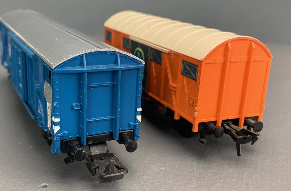 2X HO Fleischmann Chiquita Bananas & Electrotren Cervezas Moritz Reefers HO765 - Image 4 of 4