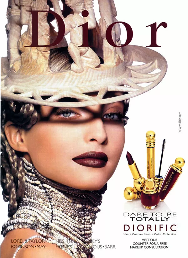 1998 Dior Galliano Diorific Kristina Semenovskaya maquillage 1 page PUBLICITÉ MAGAZINE