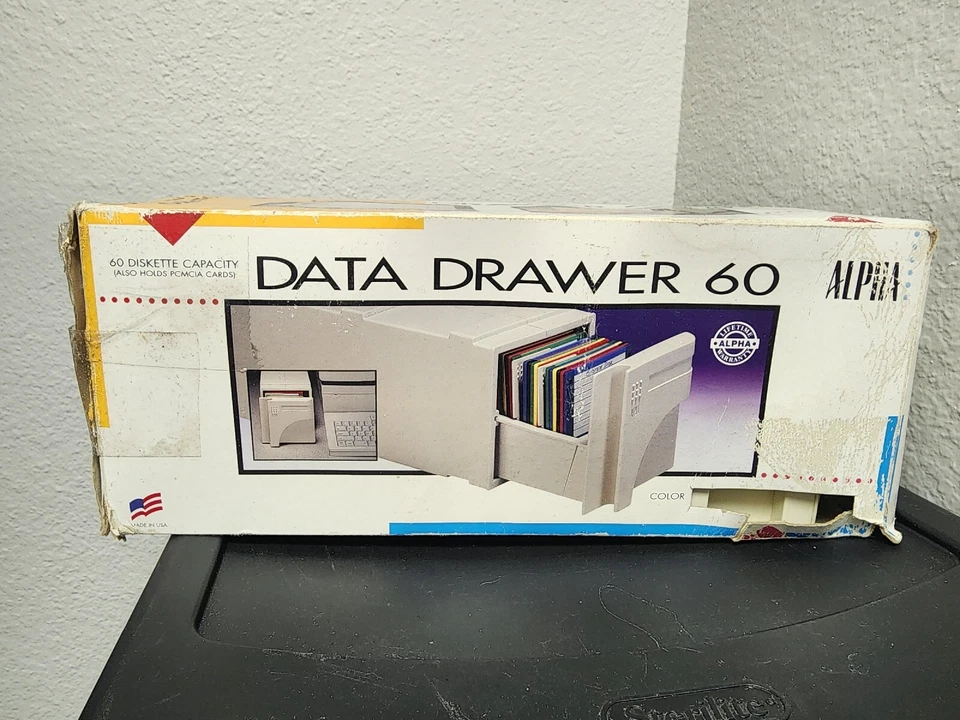 Windows 98 Floppy Disk Installation Set COMPLETE 38 FLOPPY DISK  SET - Free Case - Image 3 of 4