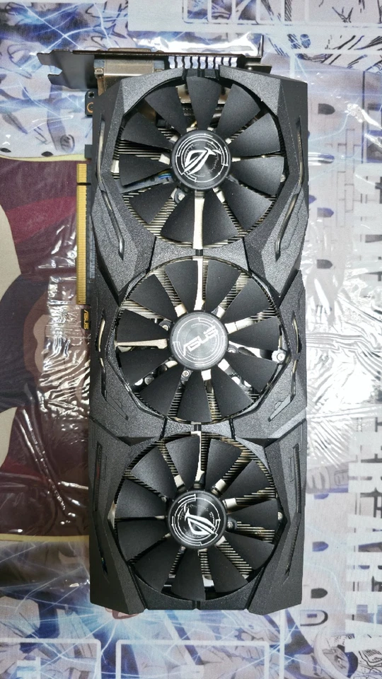 Asus ROG Strix NVIDIA GeForce GTX 1070 8GB OC DDR5 PCI-E scheda video da gioco - Immagine 3 di 4