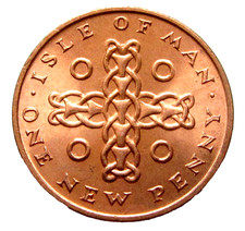 ISLE OF MAN Elizabeth II 1971 ONE NEW PENNY, RINGS & CELTIC CHAIN UNC LUSTRE
