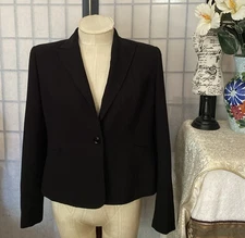 Jones Wear Essentials Petite 6 Wom Black Peak Collar Blazer