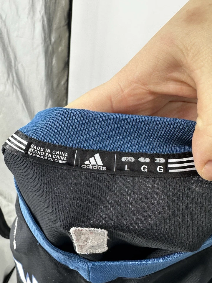 Camiseta Minnesota Timberwolves Niños Jóvenes Grande Adidas #22 Wiggins NBA U12 Foto 4 de 4