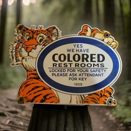 Vintage Esso Gasoline Porcelain Sign 1959 Restroom Key Gas Station Attendant Key