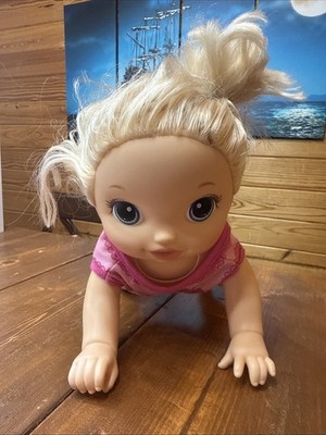 2016 Hasbro Baby Alive Baby Go Bye Bye Talking Crawling Doll Drinks & Wets
