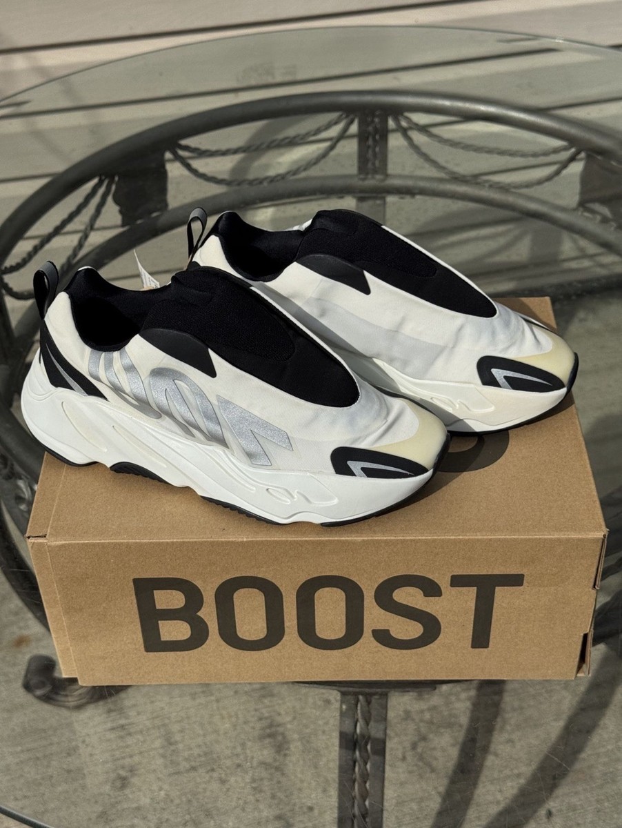 Adidas Yeezy Boost 700 MNVN IG4798 Analog Laceless | eBay