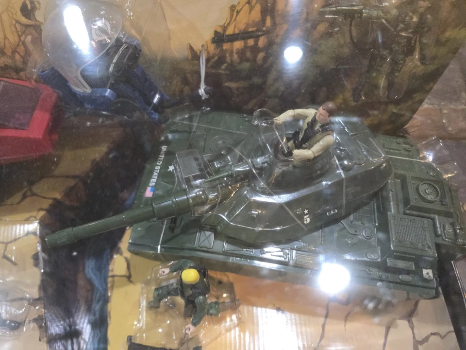 G.I. Joe 25º Aniversário Ultimate Battle Pack Target Exclusivo NOVO * - Imagem 3 de 4