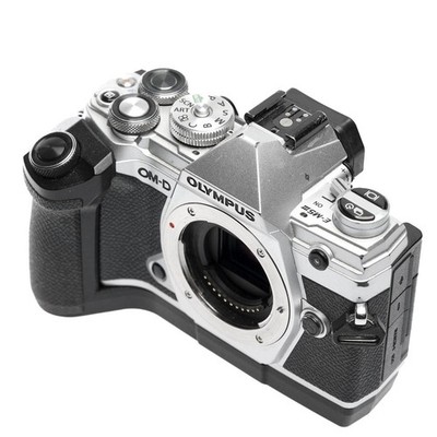Olympus E-M5 Mark III (silber) Kamera