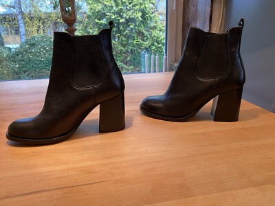 Todschicke Stiefelette schwarz von Helen Billkrantz damen 38 neu