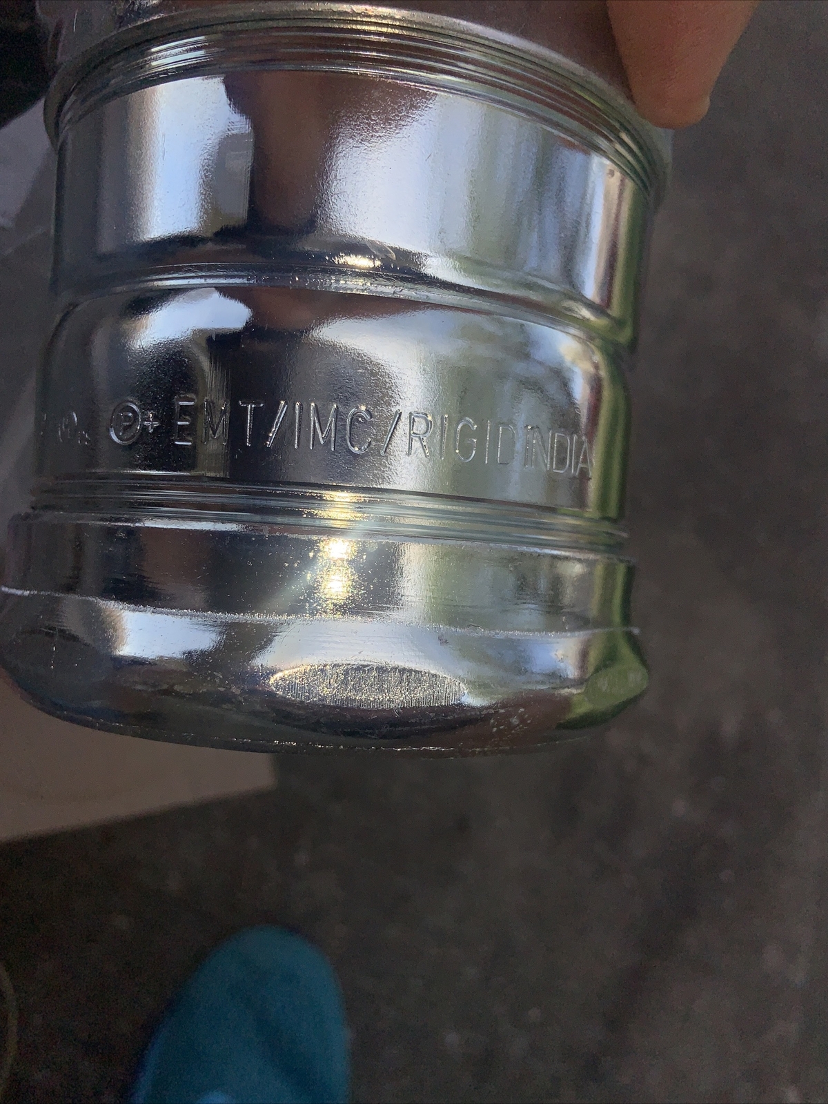 Appleton Emerson 3-1/2" Compression EMT Coupling Steel 6350S Box of 5