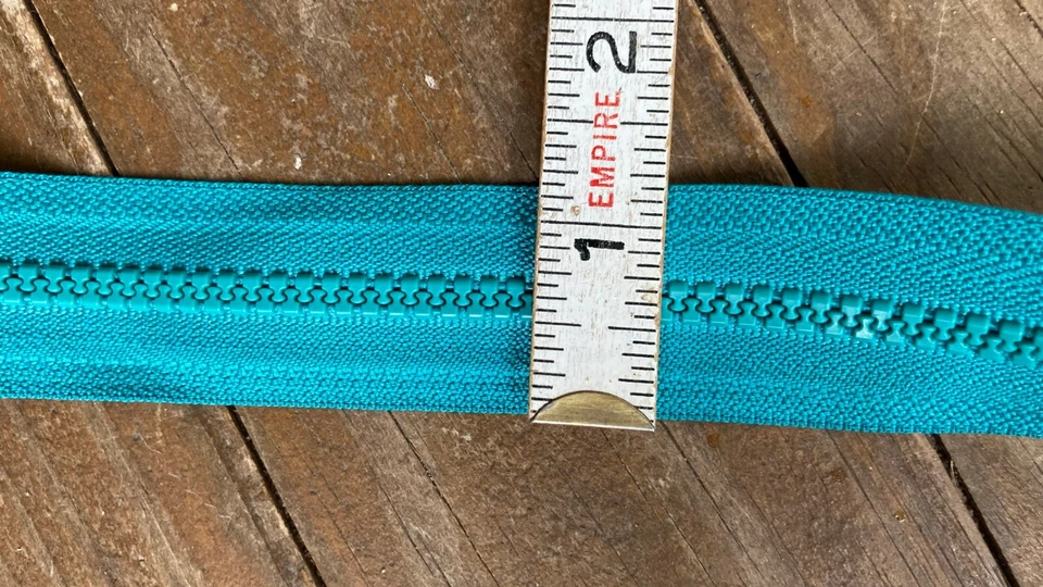 Lots of Meters Teal YKK Zipper Coil Chain 5/8" - Image 3 of 4