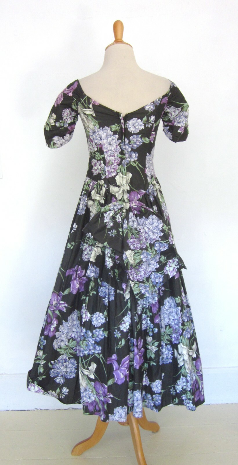 Vintage Loralie Original Floral Party Dress XS Fit & … Gem