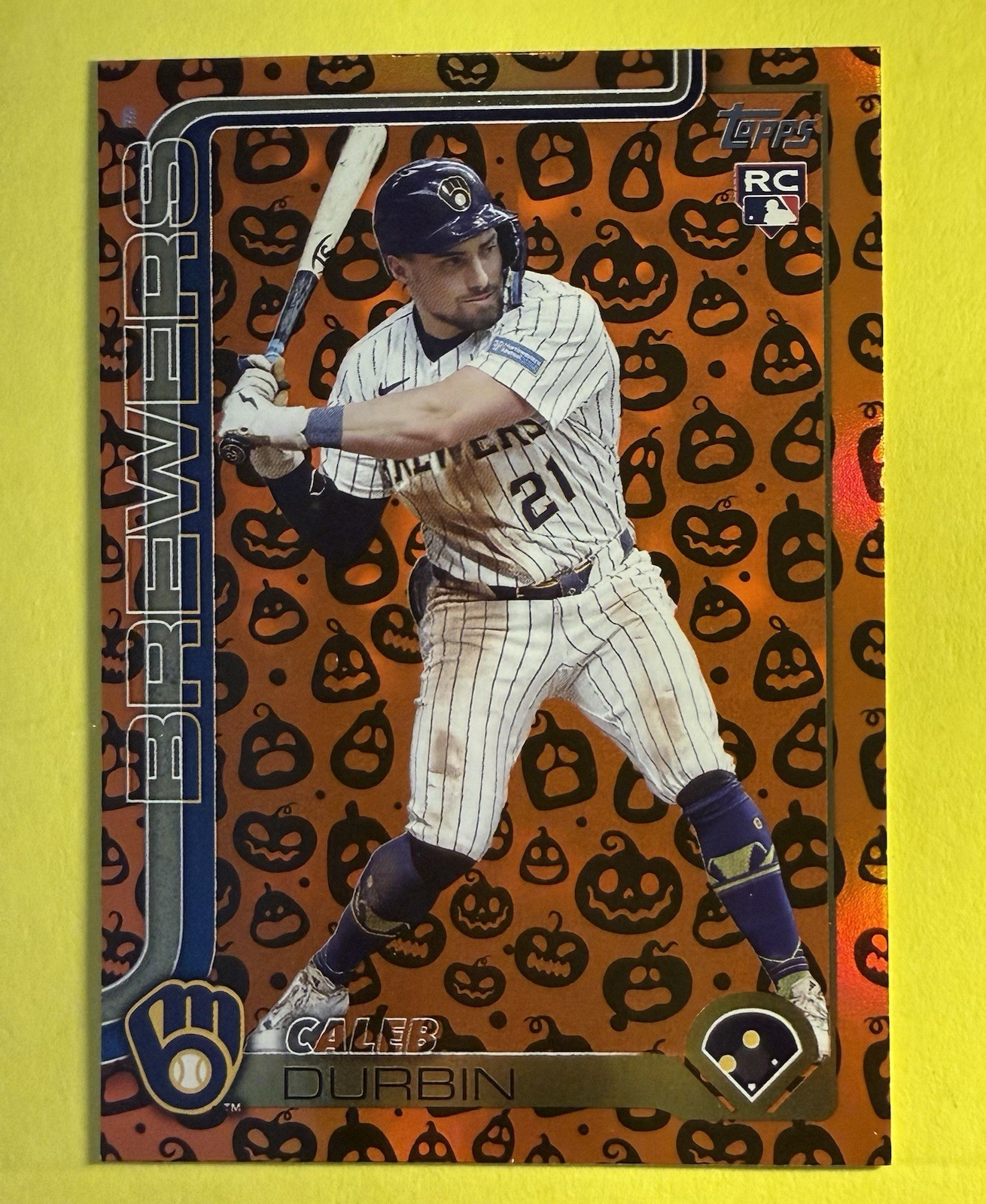 2025 Topps Update ~ Caleb Durbin #US170 RC ~ Jack O Lantern Variation ~ Brewers