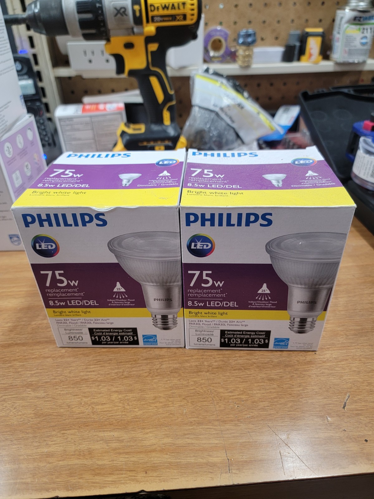Philips 75w=8.5w PAR30L/LED/930/F25/DIM/GULW/T20 Dimmable In