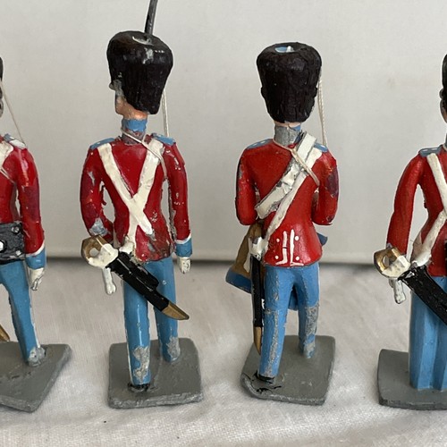 6 Vtg Denmark Danish Lead Toy Soldiers Livgarde Marching band Royal Flag Guards - Picture 13 of 21