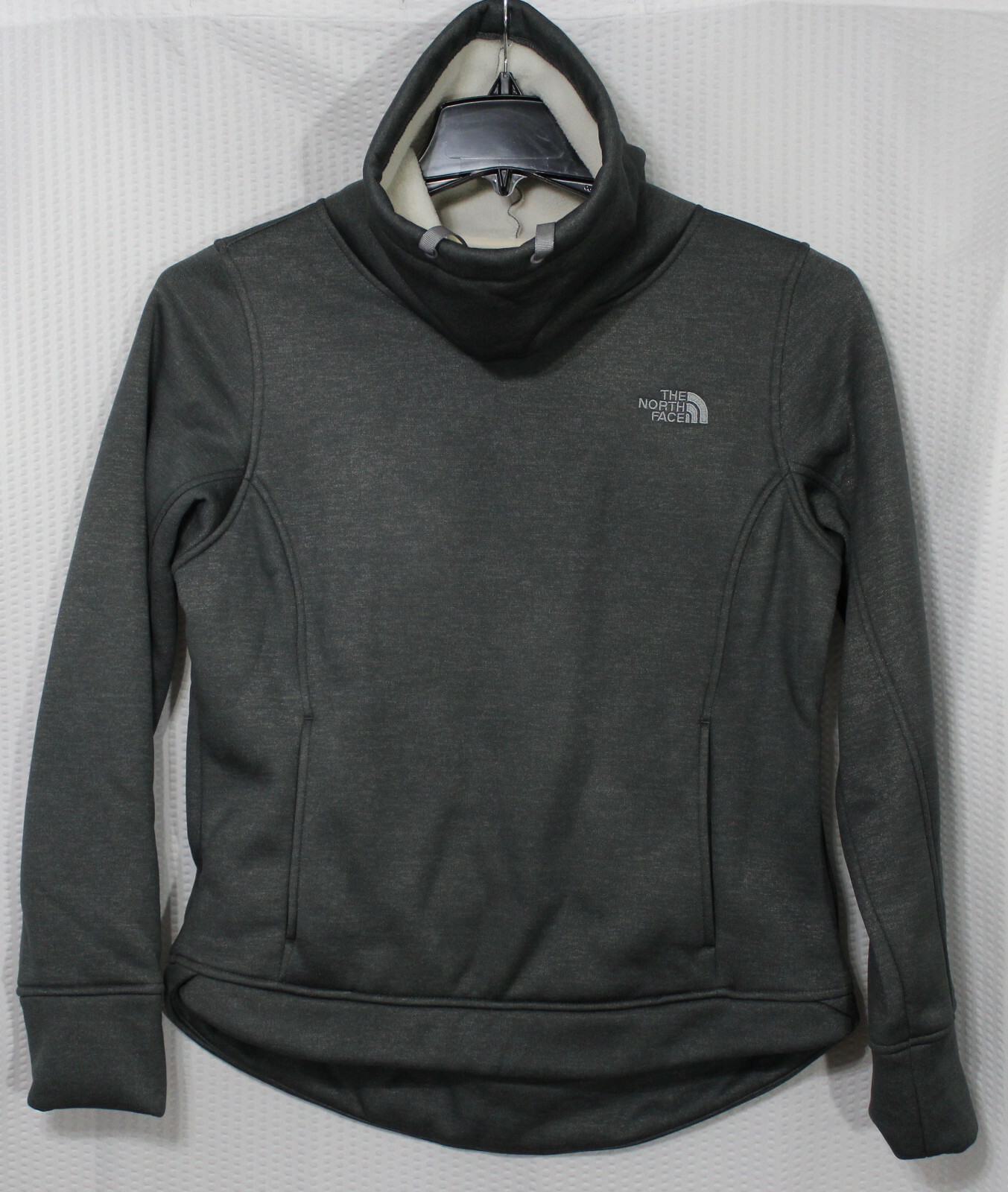 THE NORTH FACE WOMEN'S MATTEA PULLOVER 
