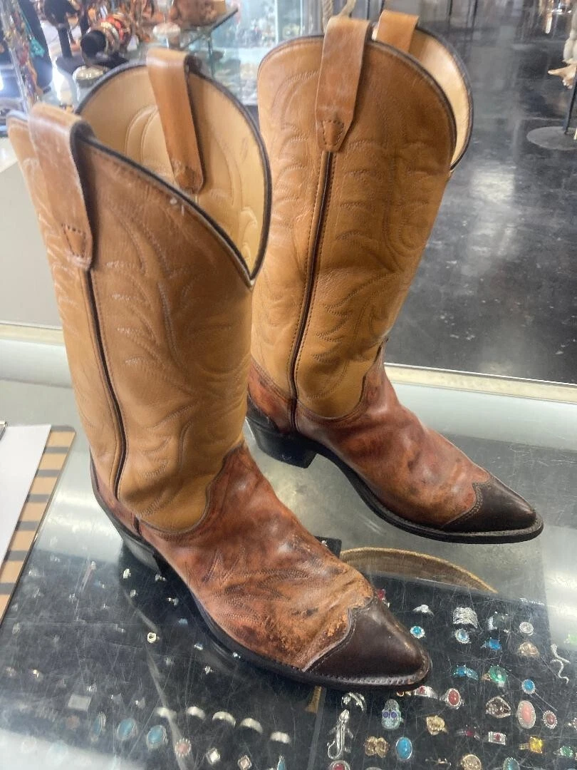 Cowboy boots wrangler top