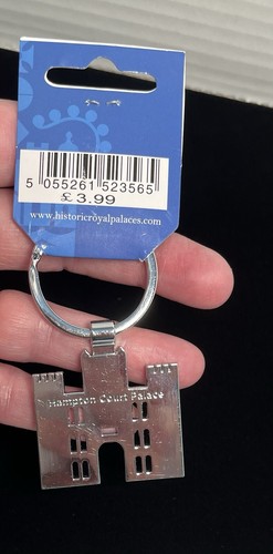 Tower of London Historic Royal Palaces Keychain - Picture 9 of 15